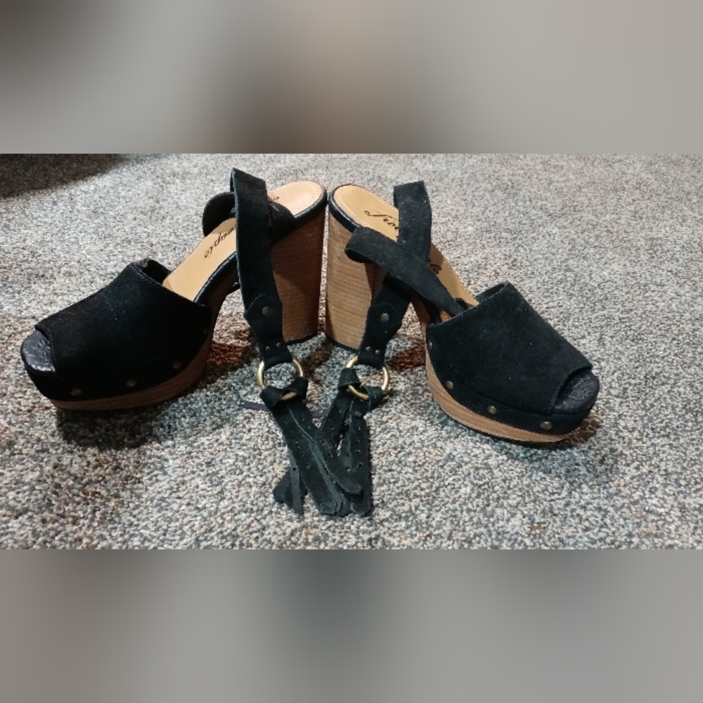 Free People Justine platforms new